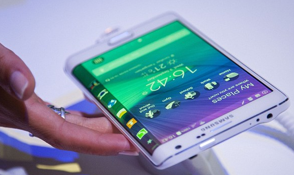 Lansare Samsung Galaxy S6 si Edge Live Stream
