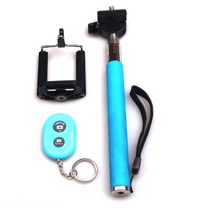 Cadouri IT pentru Craciun-un gadget nou nu strica-selfie