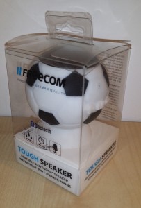 Concurs, Unboxing si Mini Review-Boxa portabila Freecom Waterproof Fotbal Edition